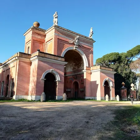 Stanza Privata Tra Pamphili E Piazza San Pietro Рим